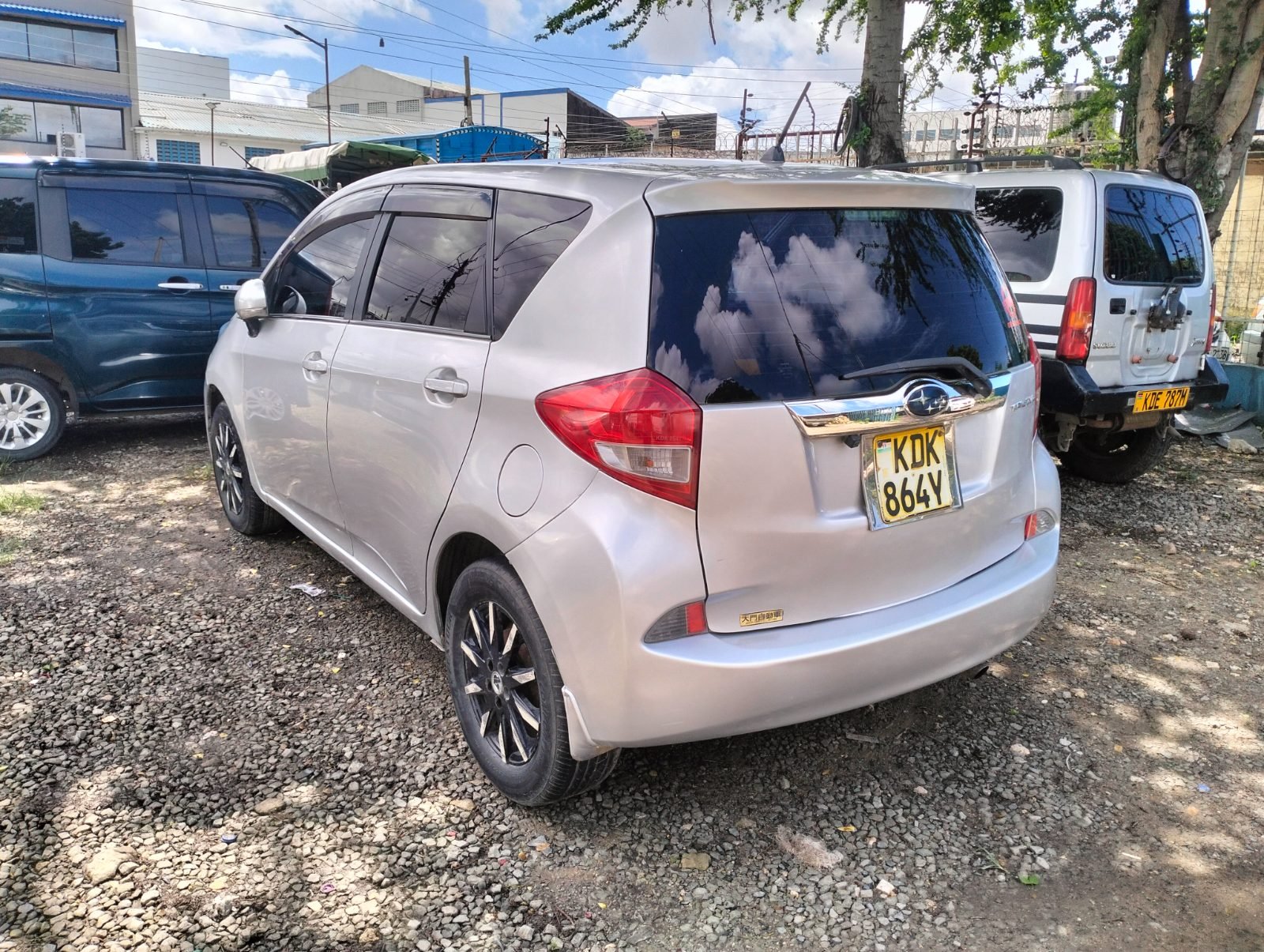 Subaru Trezzia 2015