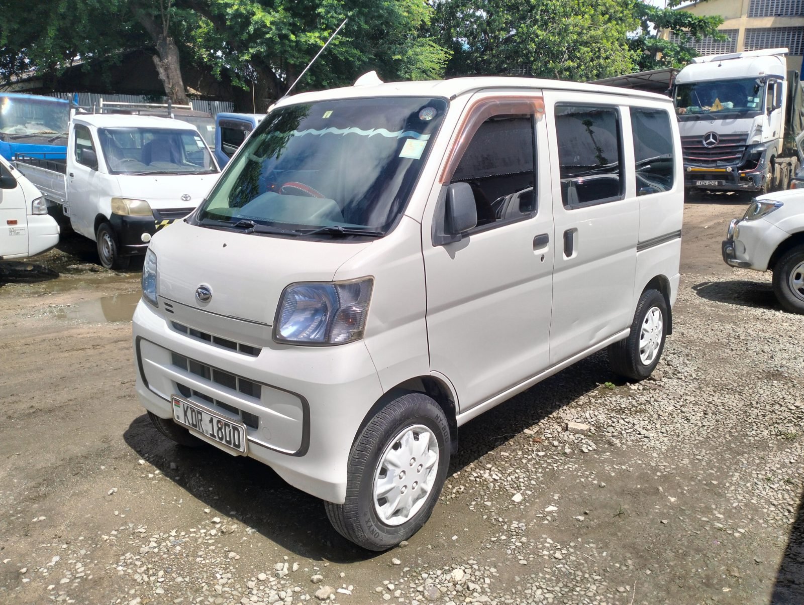 Daihatsu Hijet 2014