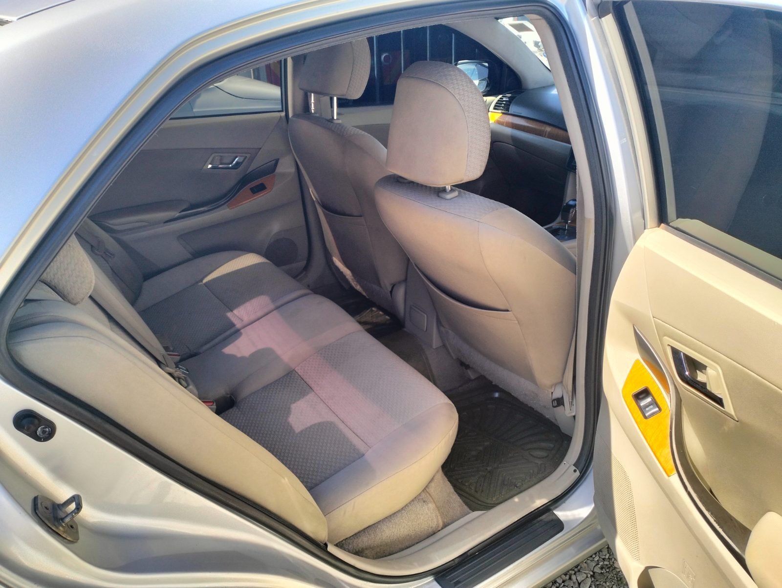 Toyota Premio
